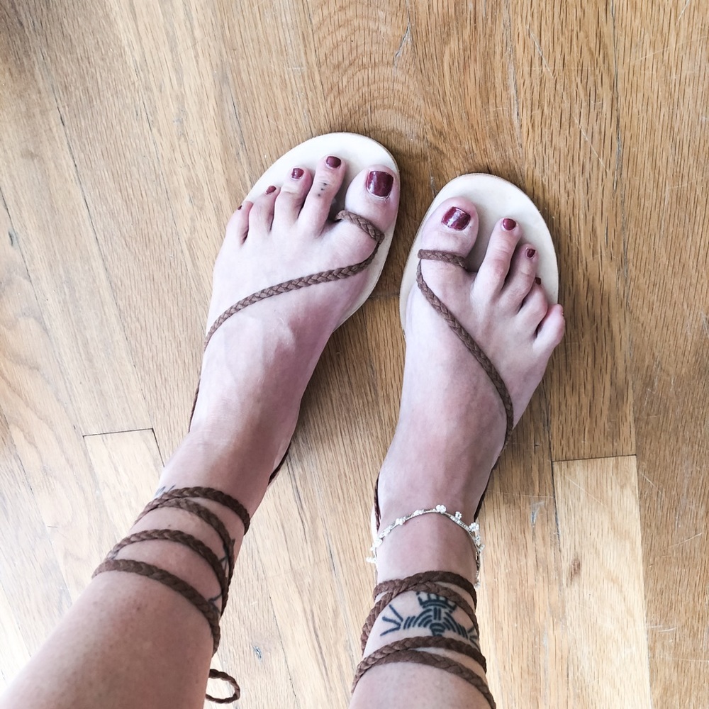 Reformation all leather wrap sandal sz10